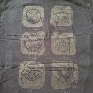 Netflix Black Mirror Tee Size Large Loot Crate Exclusive